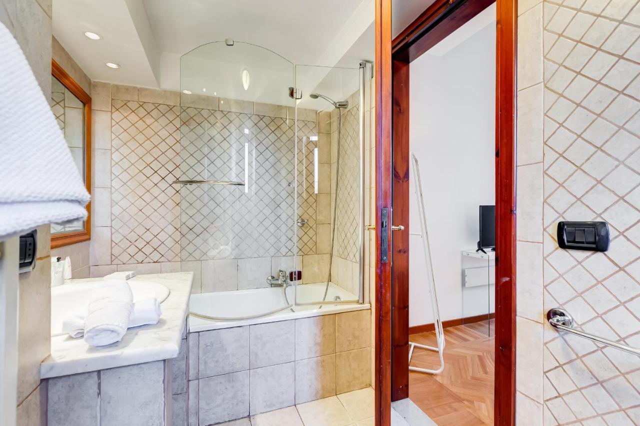 רומא Repubblica Penthouse & Terrace By Premium Suites Collection מראה חיצוני תמונה